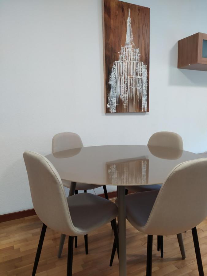 Apartamento Poniente Con Dos Banos Muy Centrico 6 Personas Logroño Exteriör bild